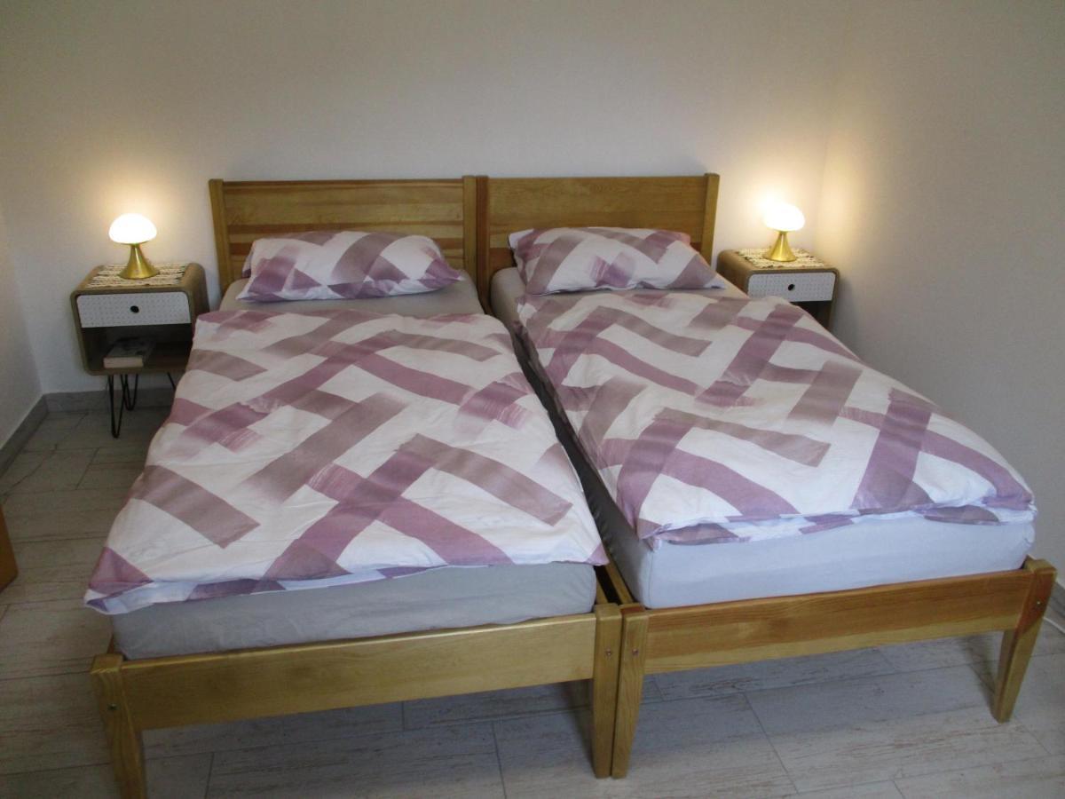 Apartma Elizabeth Apartment Srpenica Екстериор снимка